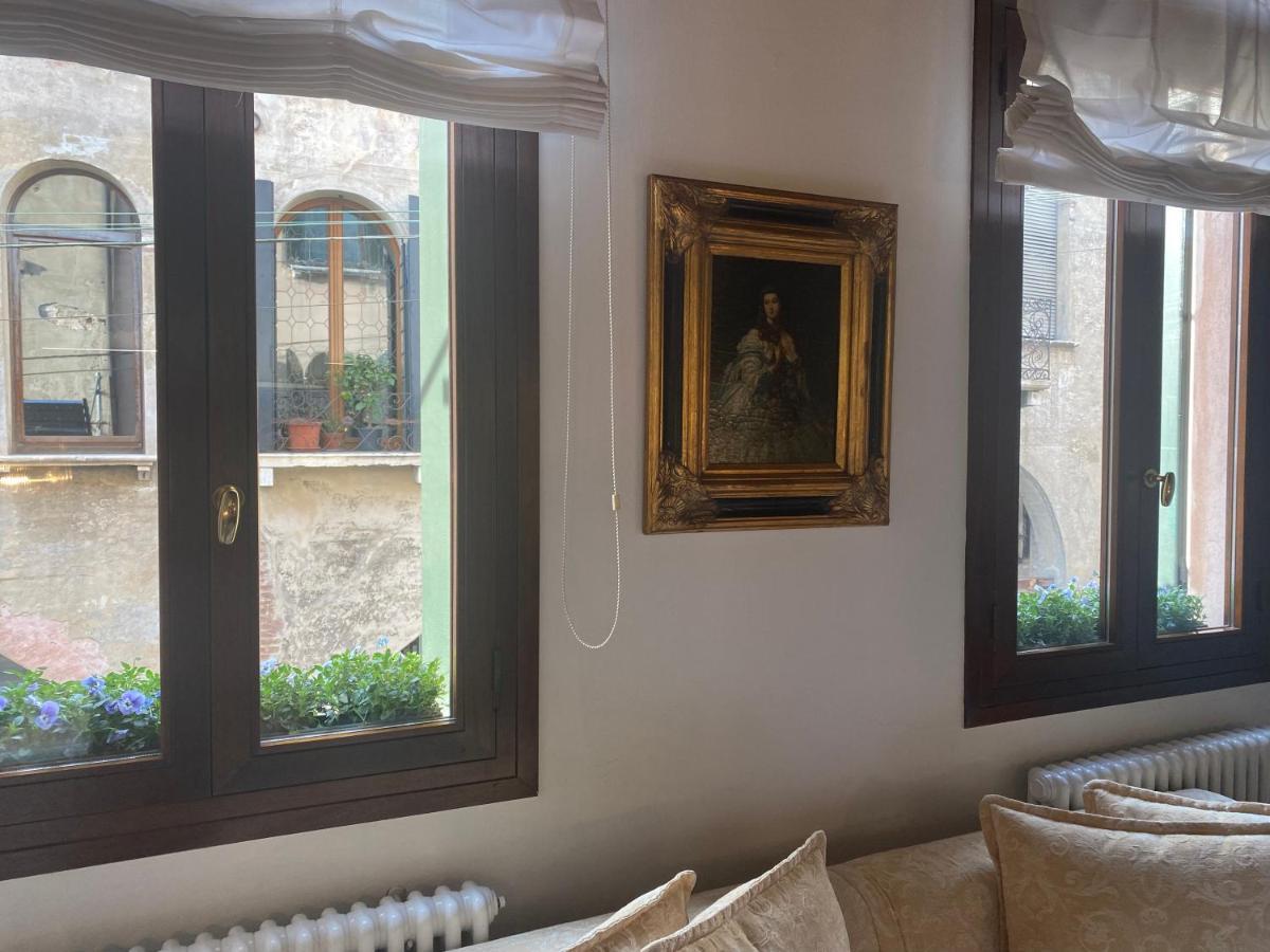 Santa Caterina: Charming Apartment Treviso Exterior photo